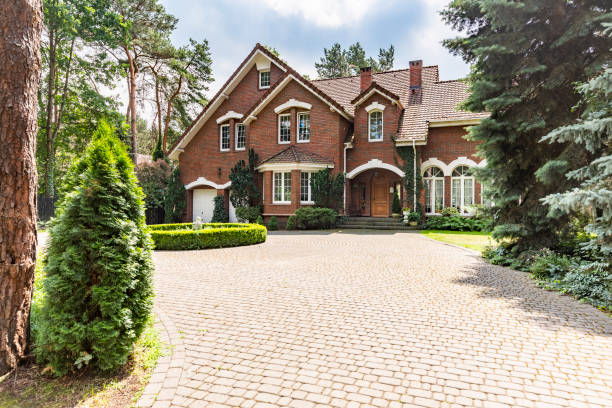 Reasons to Select Us for Your Driveway Paving Requirements in Woodbury, MN